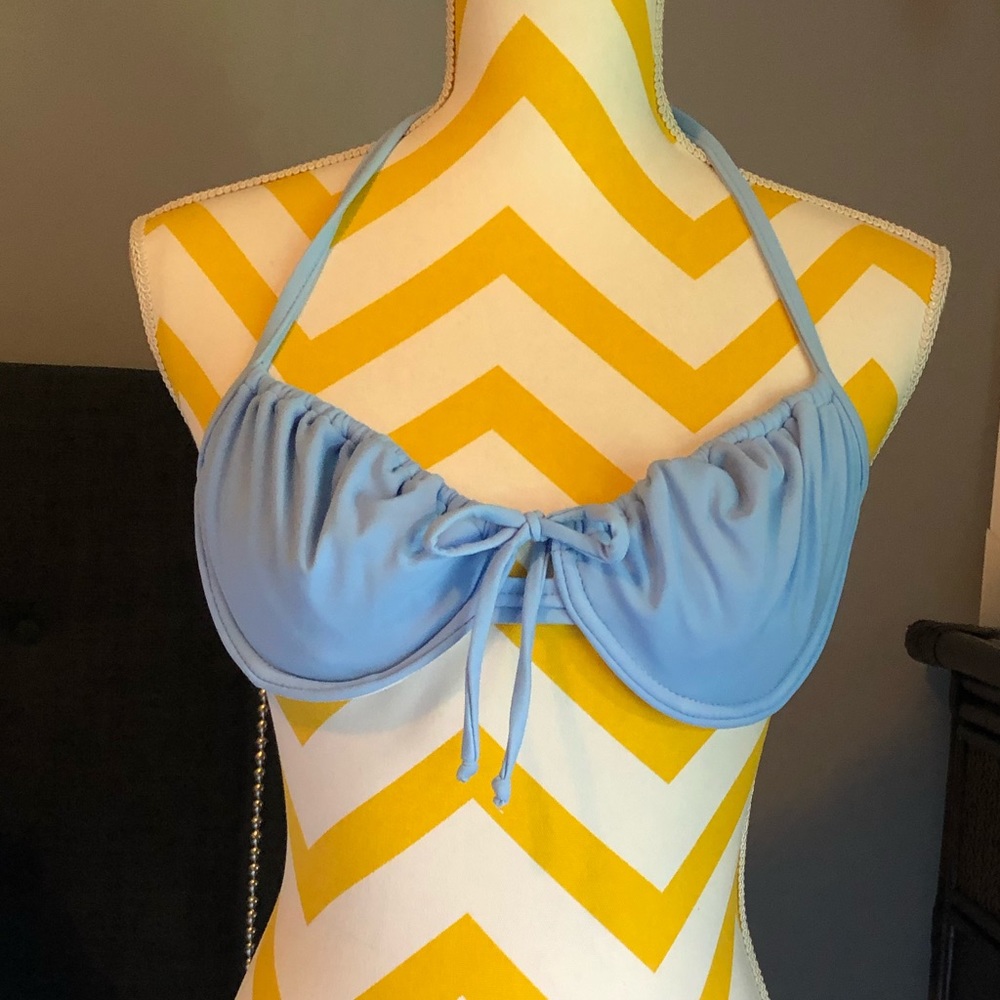 Underwire Bathing Suit Top